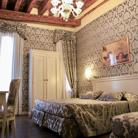 Hotel Bridge Venedik Dış mekan fotoğraf