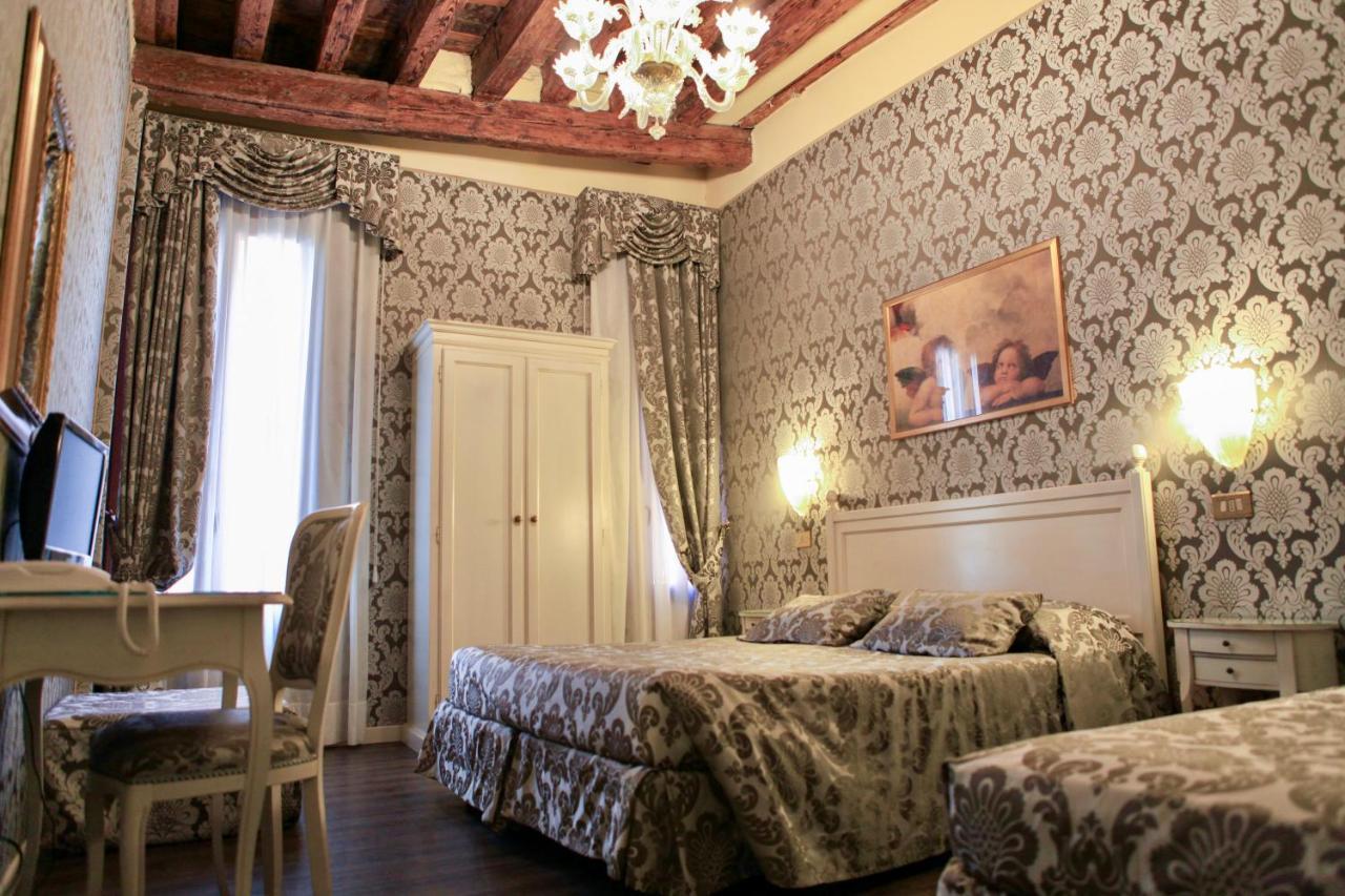 Hotel Bridge Venedik Dış mekan fotoğraf