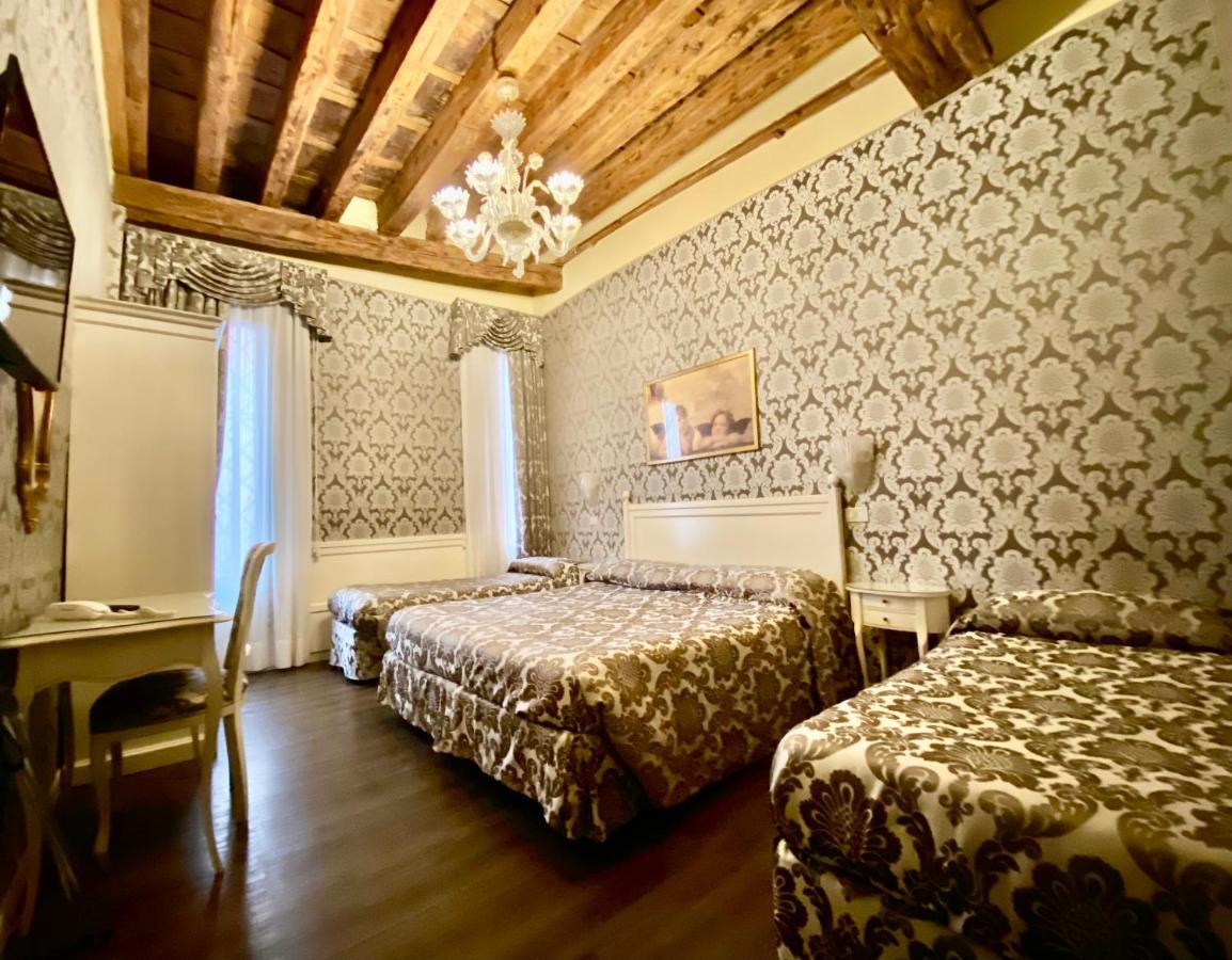 Hotel Bridge Venedik Dış mekan fotoğraf