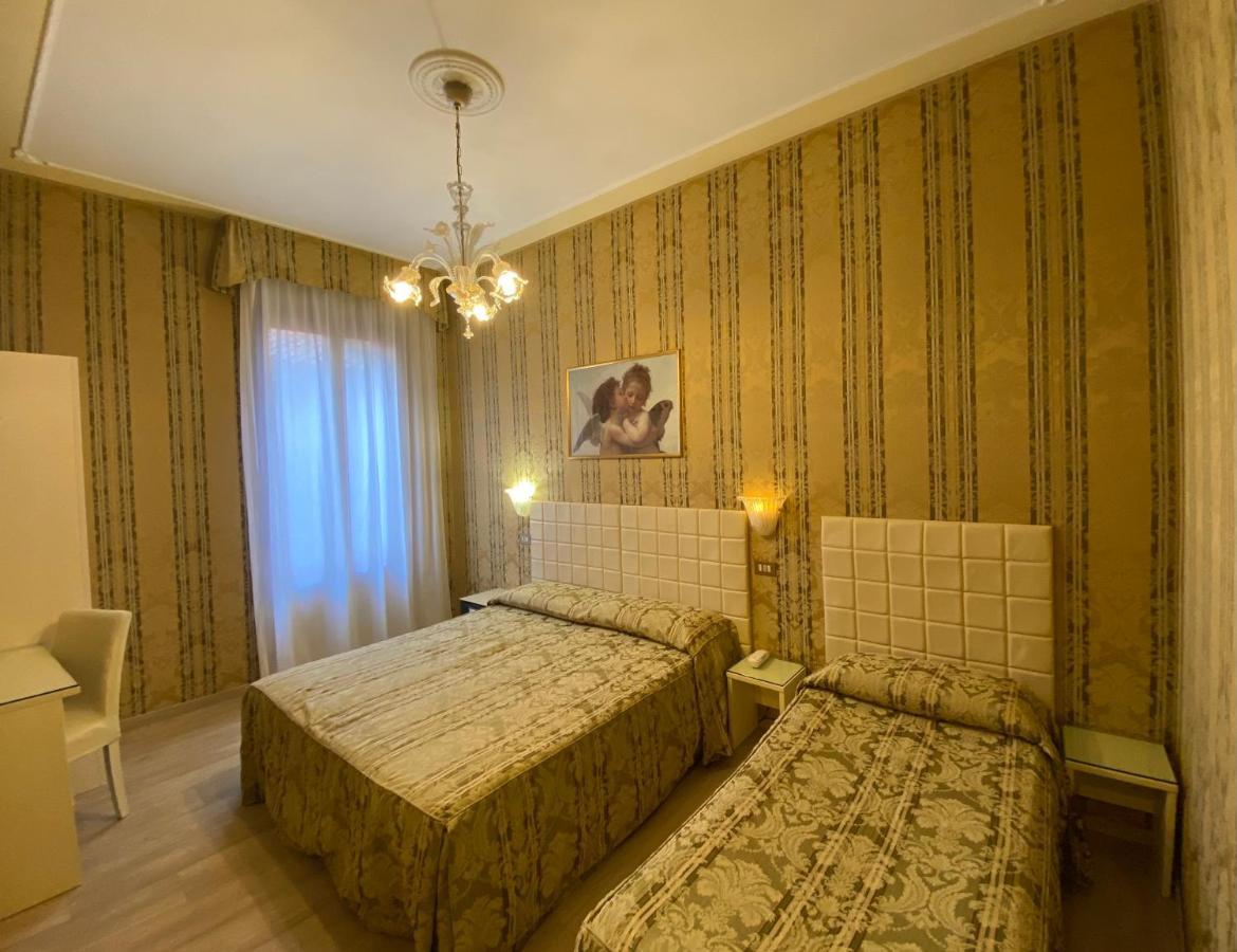 Hotel Bridge Venedik Dış mekan fotoğraf