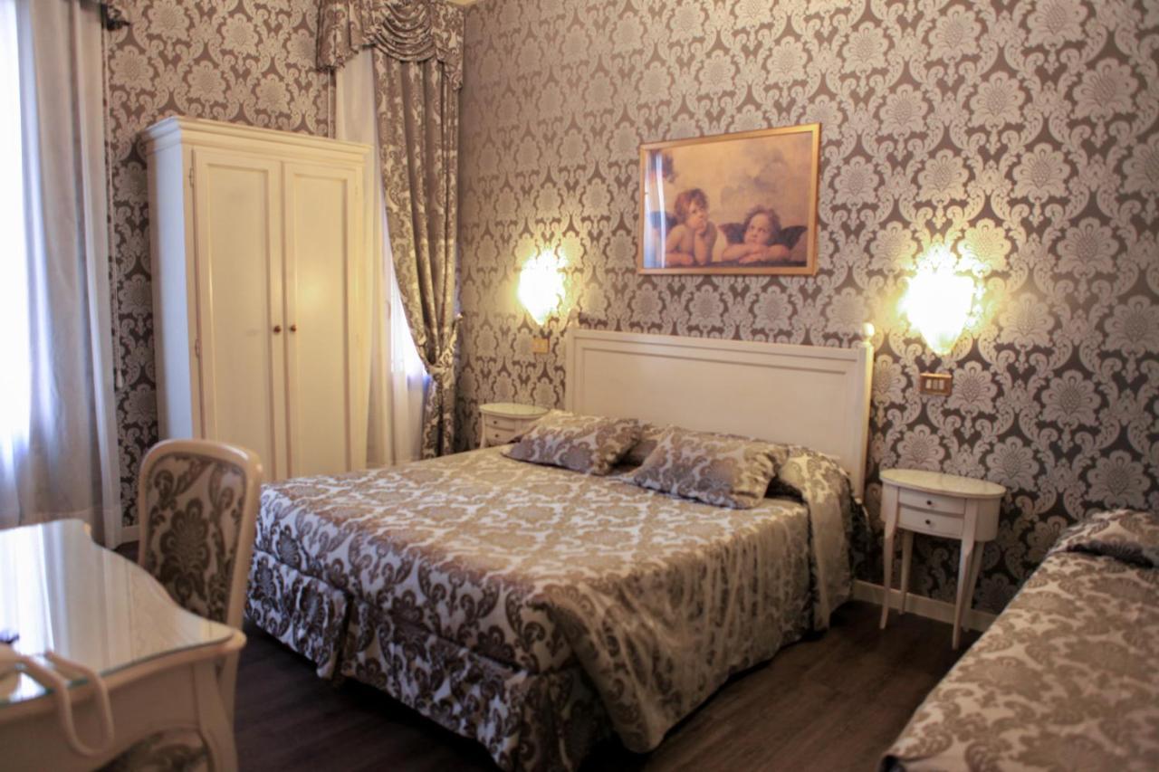 Hotel Bridge Venedik Dış mekan fotoğraf