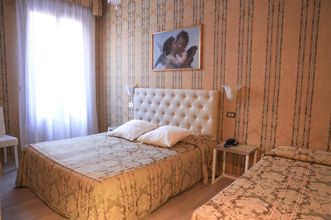 Hotel Bridge Venedik Dış mekan fotoğraf
